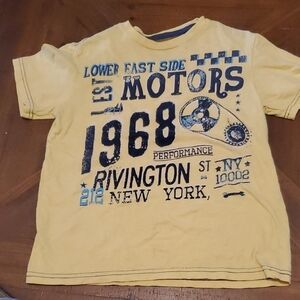 Red Camel Graphic Tee in Yellow and Navy